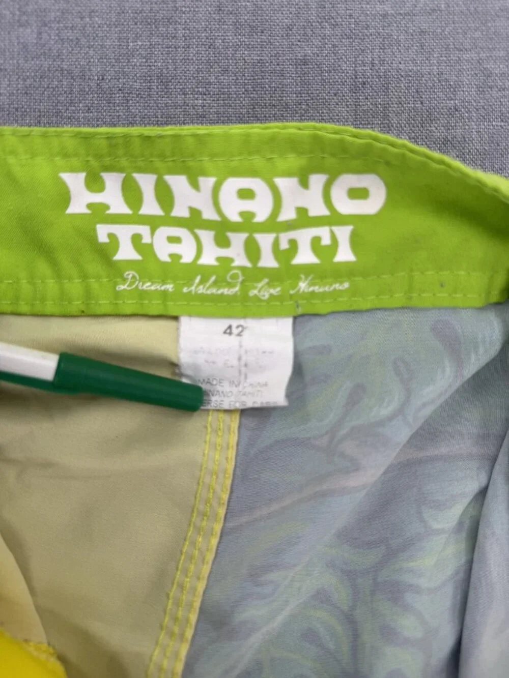 Hinano Tahiti Board Shorts Mens 42 12